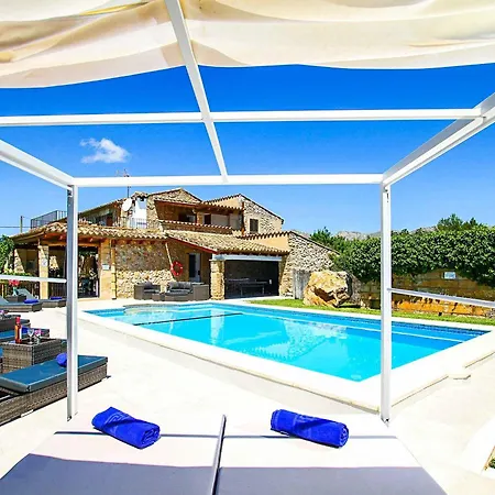 Crever Villa